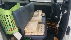 内装後方シート