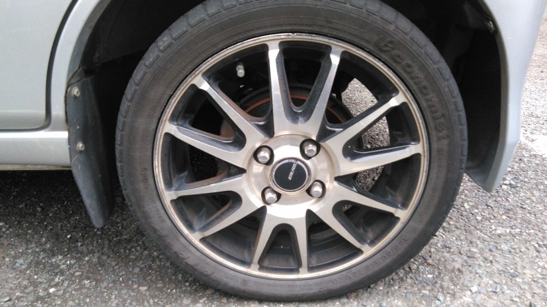 タイヤホイール後