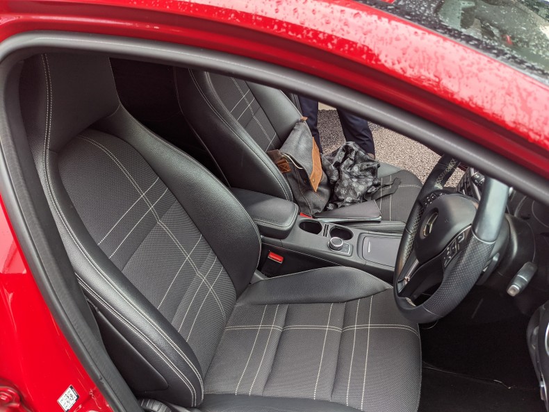 内装前方シート