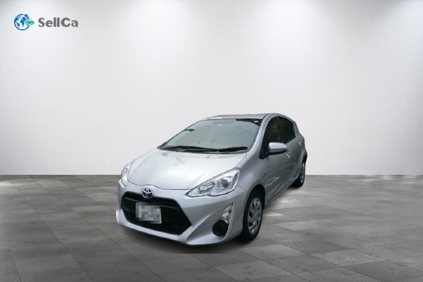 トヨタ/アクア-69145