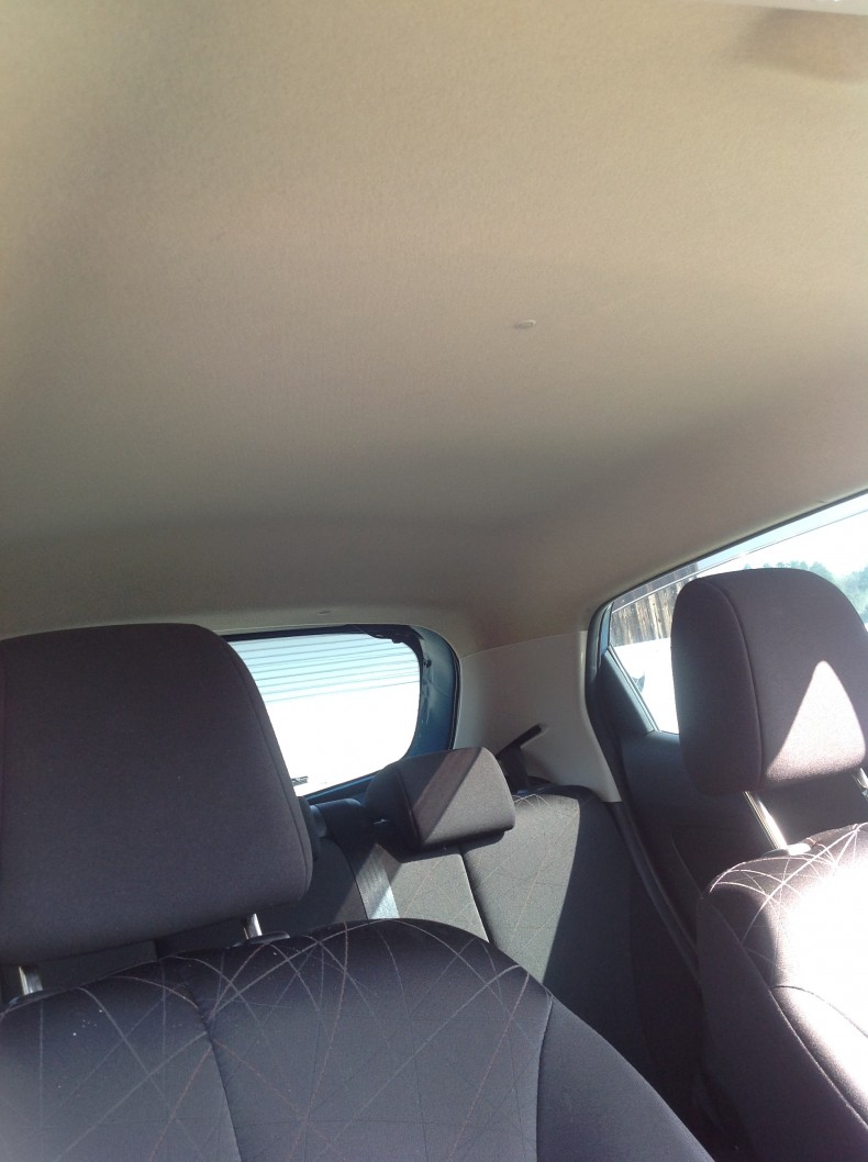 内装後方シート