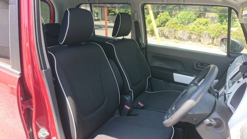 内装前方シート