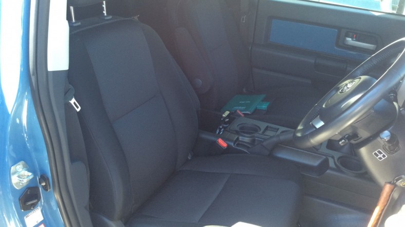 内装前方シート