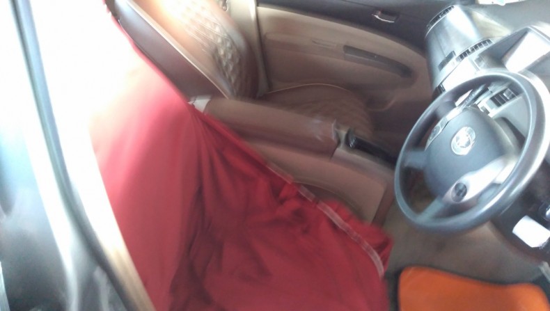 内装前方シート