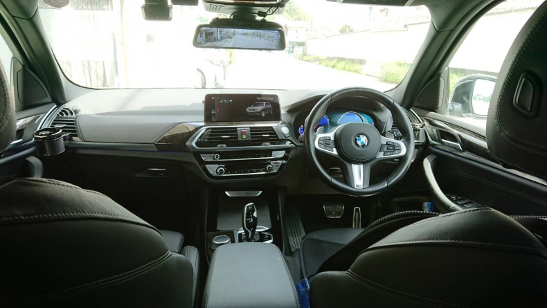 内装インパネ全体