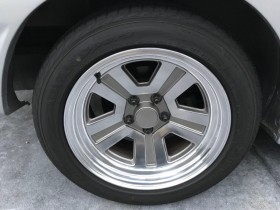 タイヤホイール後