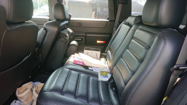 内装後方シート