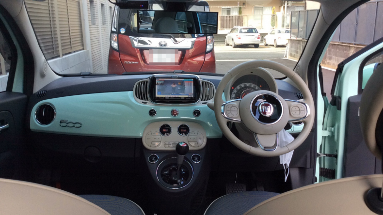 内装インパネ全体