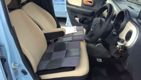 内装前方シート