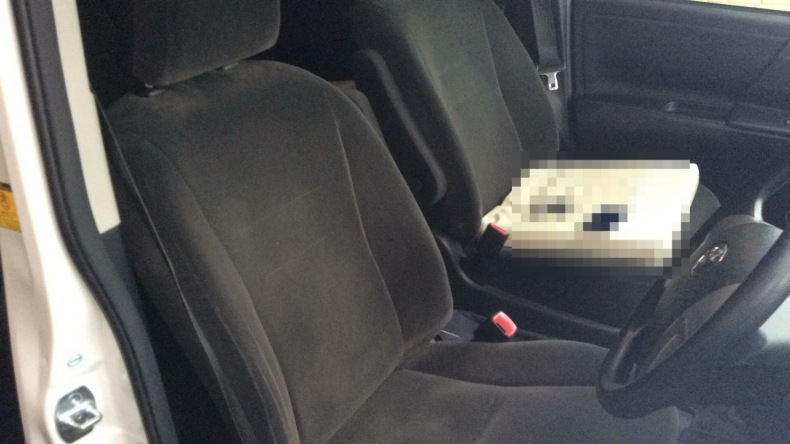 内装前方シート