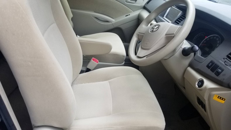 内装前方シート