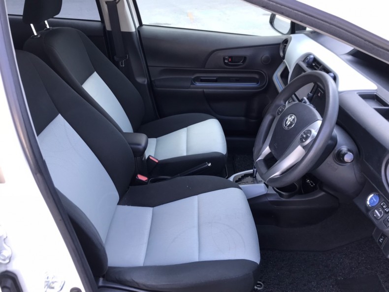 内装前方シート