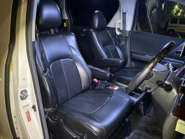 内装前方シート