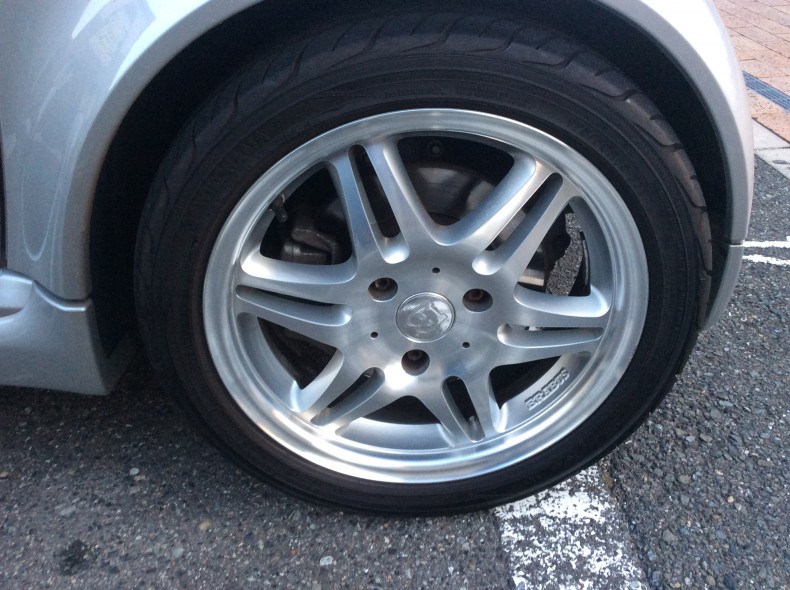 タイヤホイール後