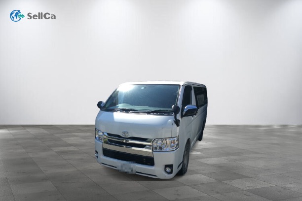 トヨタ/ハイエースバン-81252