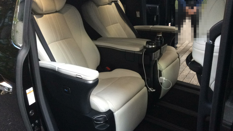 内装後方シート