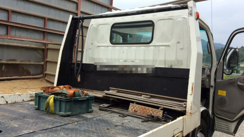 内装後方シート