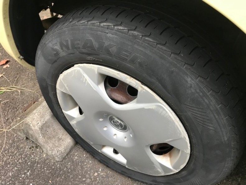 タイヤホイール後