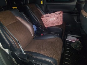 内装後方シート