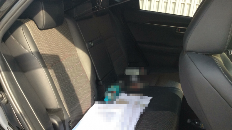 内装後方シート