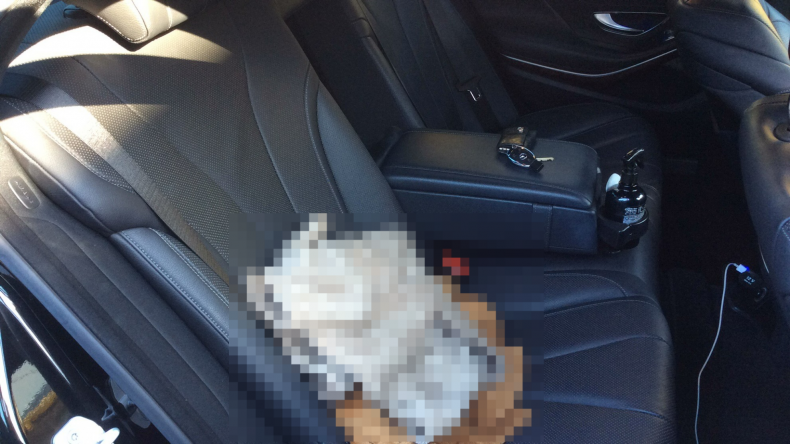 内装後方シート