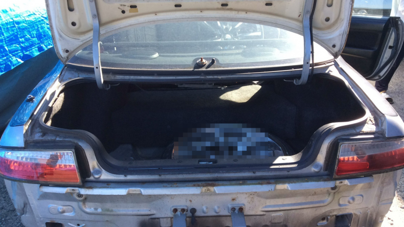 内装トランク