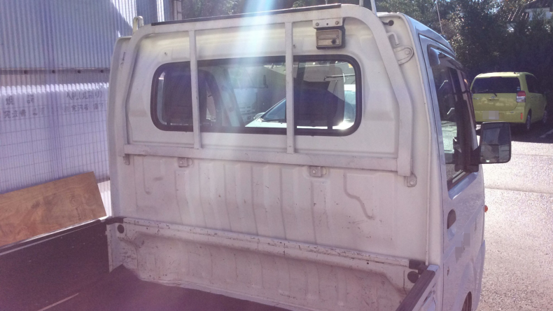 内装後方シート