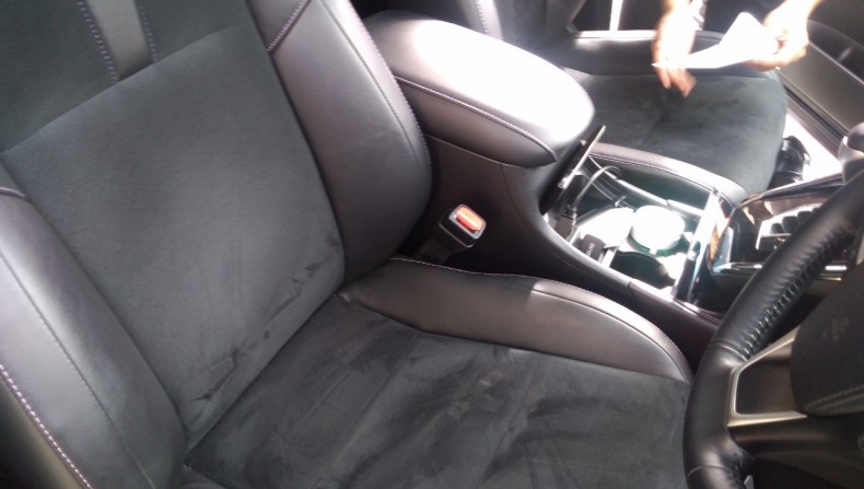 内装前方シート