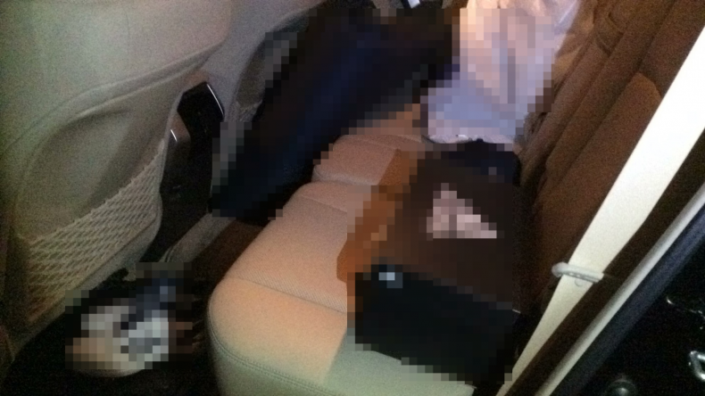 内装後方シート