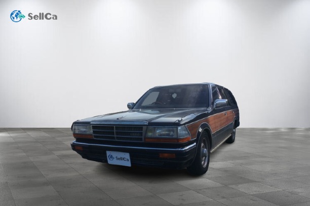 日産　グロリアワゴンの車種サムネイル画像