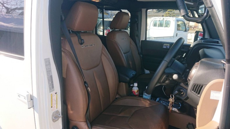 内装前方シート