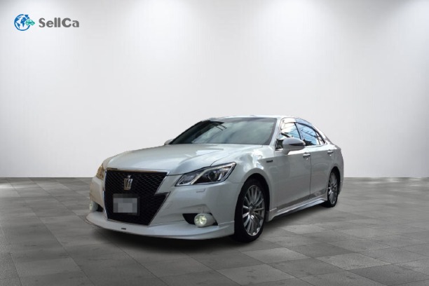 トヨタ/クラウンハイブリッド-95447