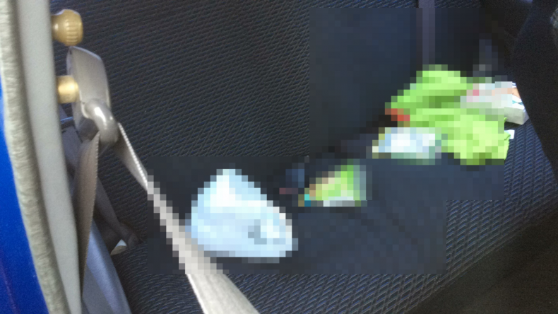 内装後方シート