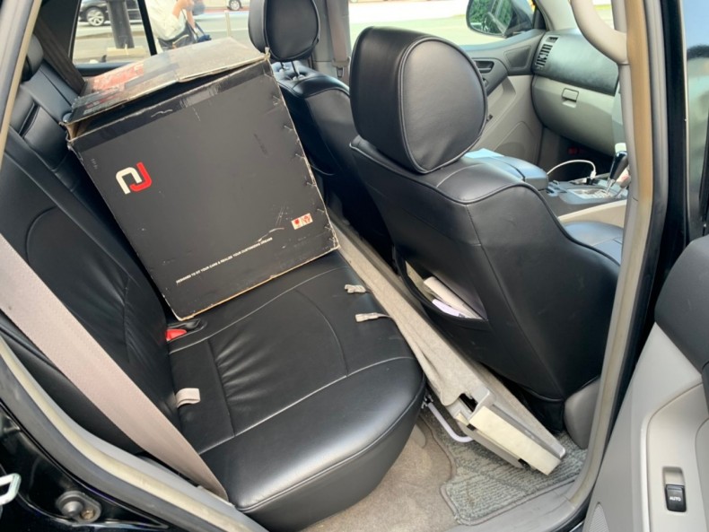 内装後方シート