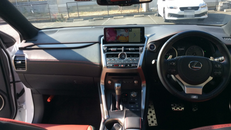 内装インパネ全体