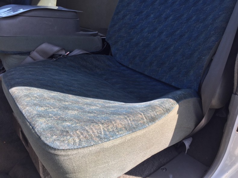 内装後方シート