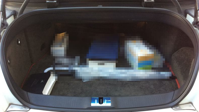 内装トランク