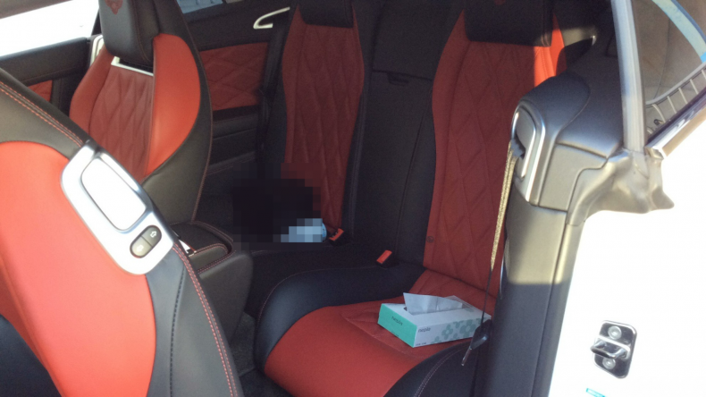 内装後方シート