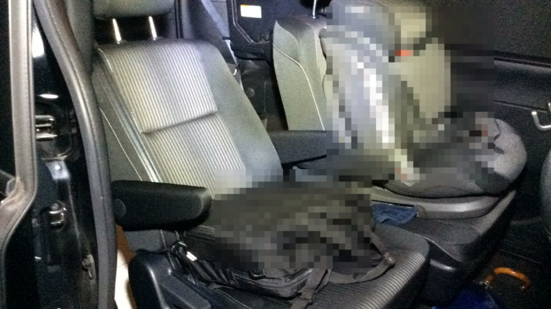 内装後方シート