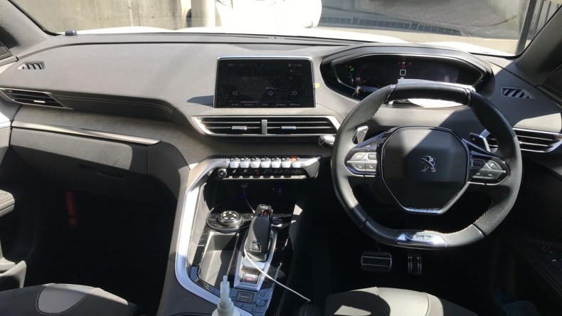 内装インパネ全体