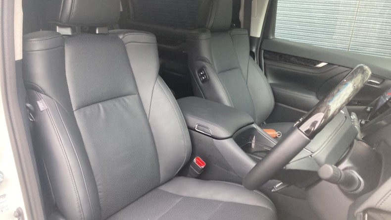 内装前方シート