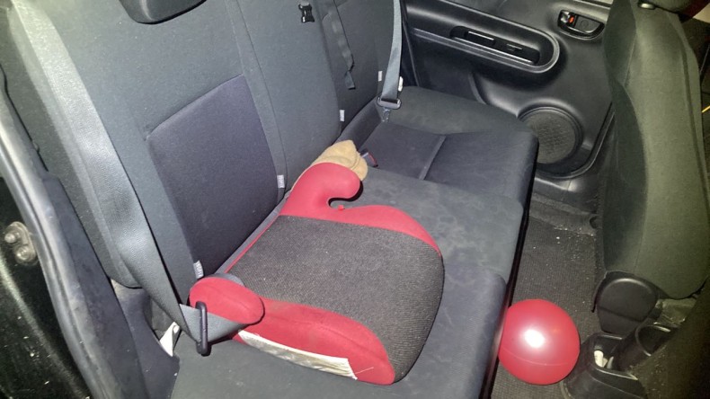 内装後方シート