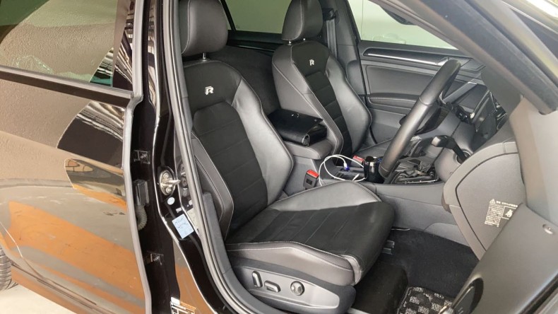 内装前方シート