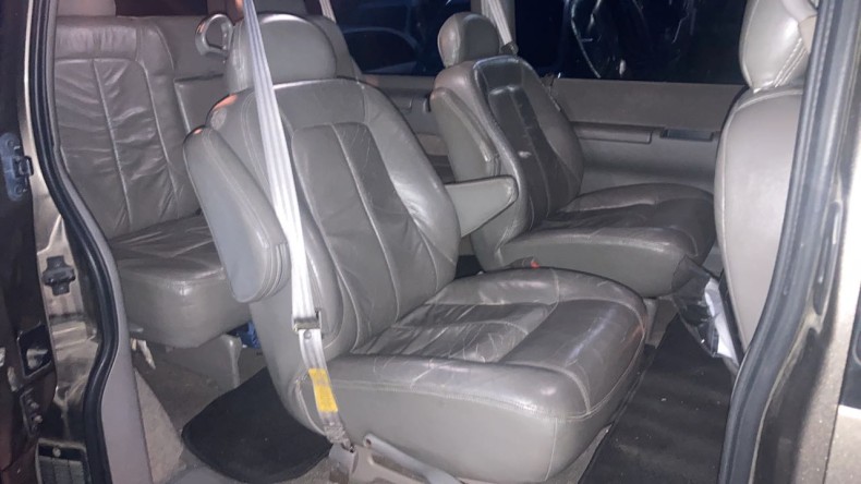 内装後方シート