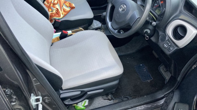 内装前方シート