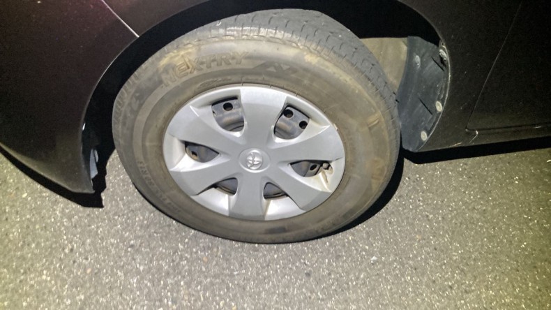 タイヤホイール前