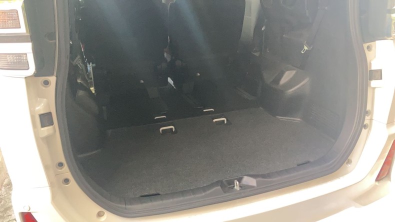 内装トランク