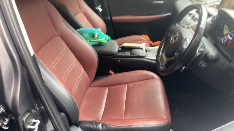 内装前方シート