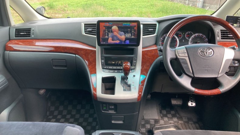 内装インパネ全体