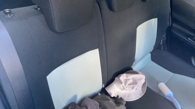 内装後方シート